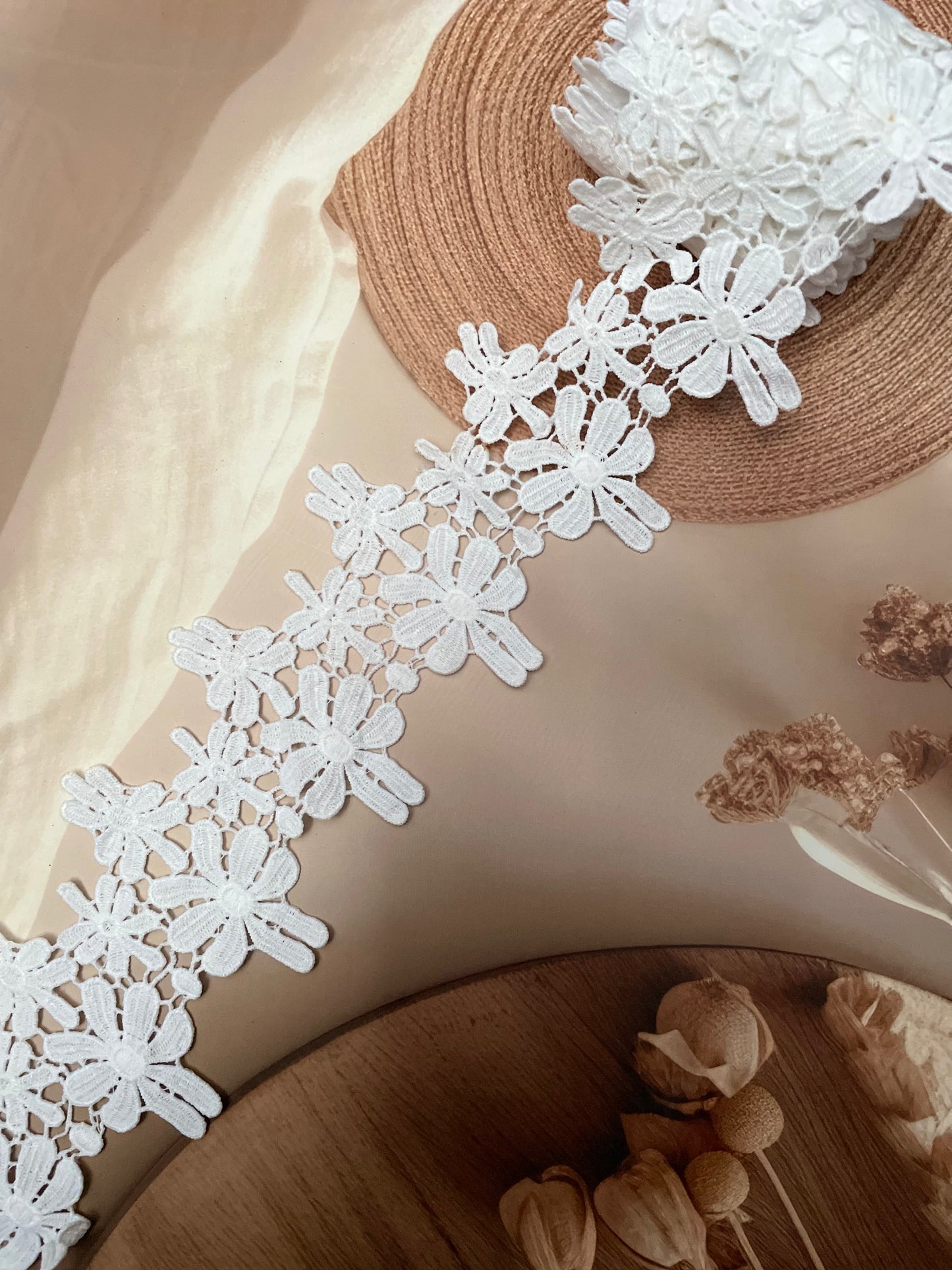 White Chemical Lace – 8.5 cm Width - #LL45S0012