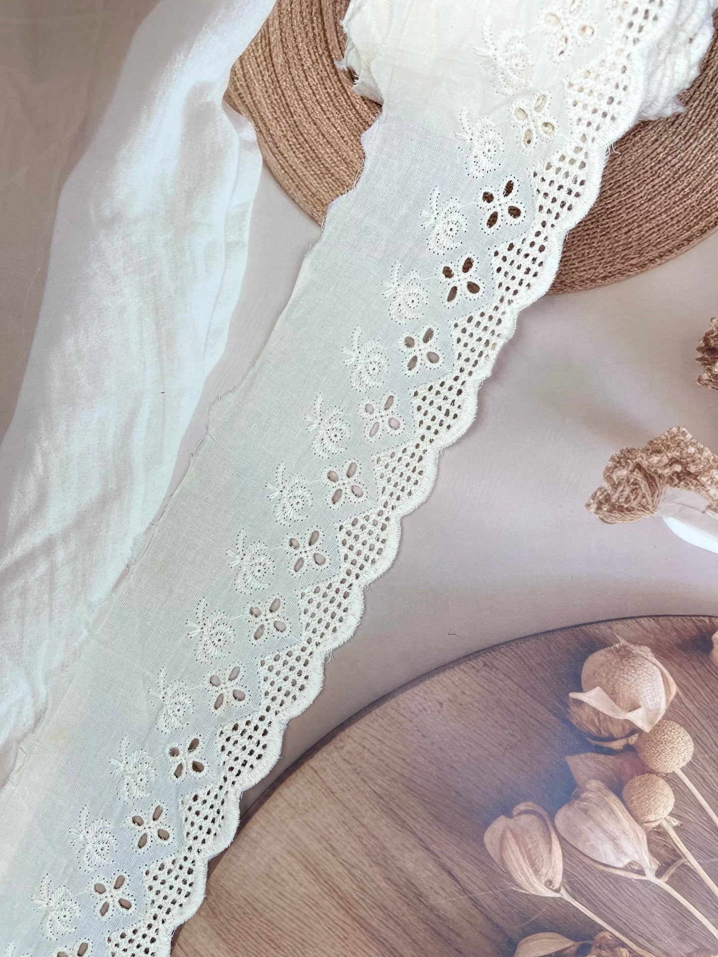 Fabric Embroidered Laces – 8.5 cm Width - #LL18EL0064